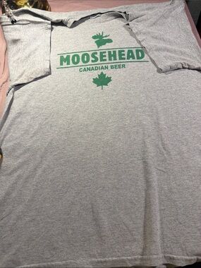 Moosehead Canadian Beer Short-Sleeve Tee - Gray with Green Logo